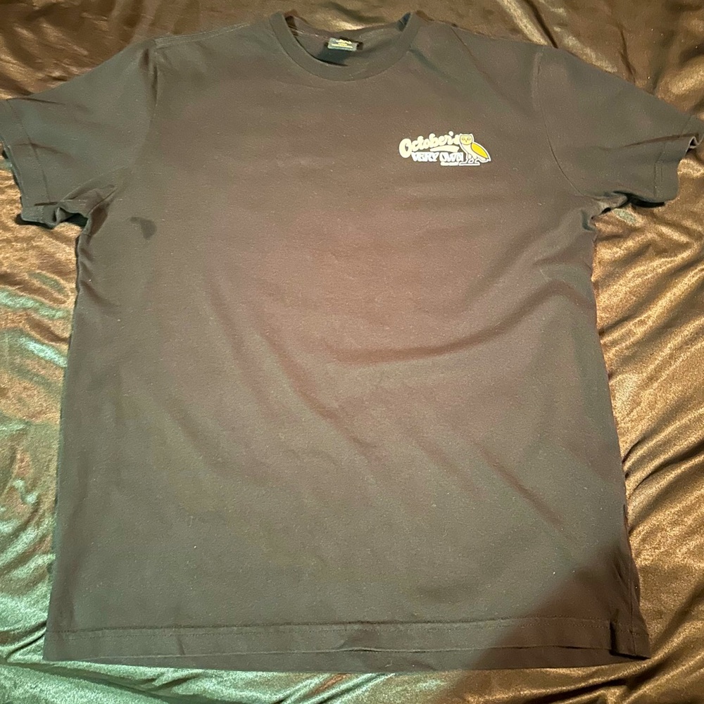 Black T-shirt